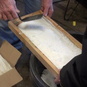 A class learning how to make sugar shims at Sustainable Honeybee Program